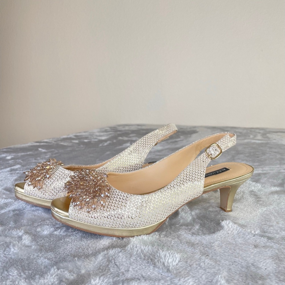 Womens Kitten Heels Sz 8 Rhinestone Fairy Regency Sling Back Retro Glam Party - Picture 3 of 11